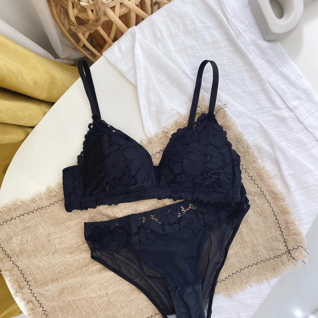 Premium Lace Push-Up Bra and Panty Set