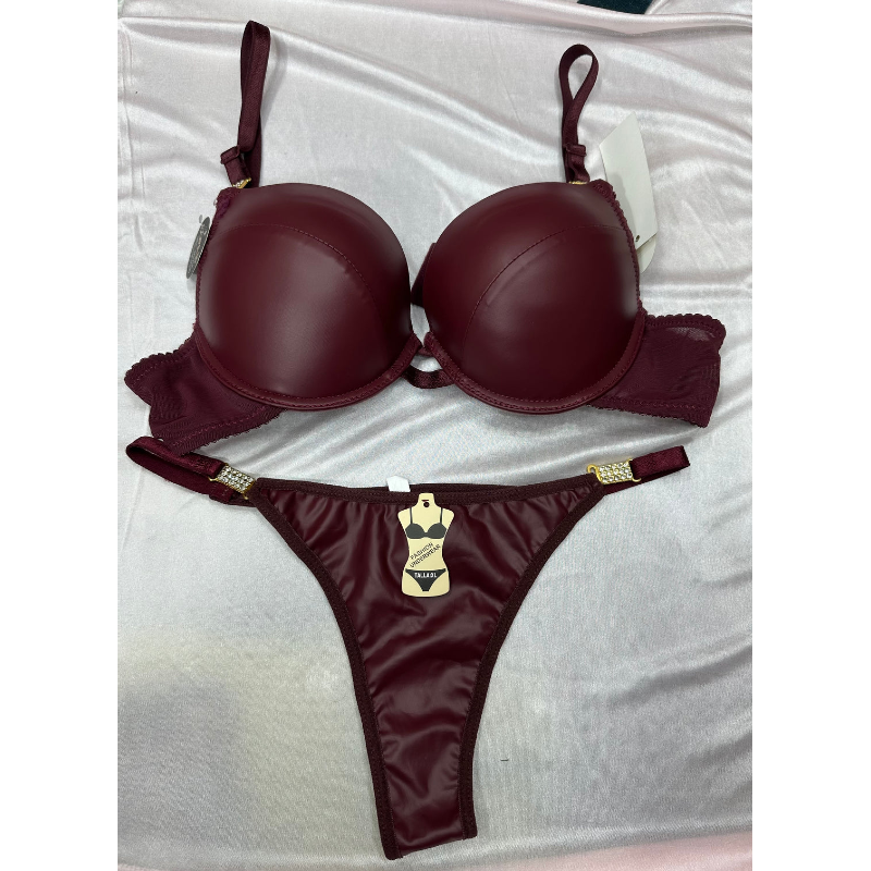 Soft Leather Elegant Beauty Bra Set