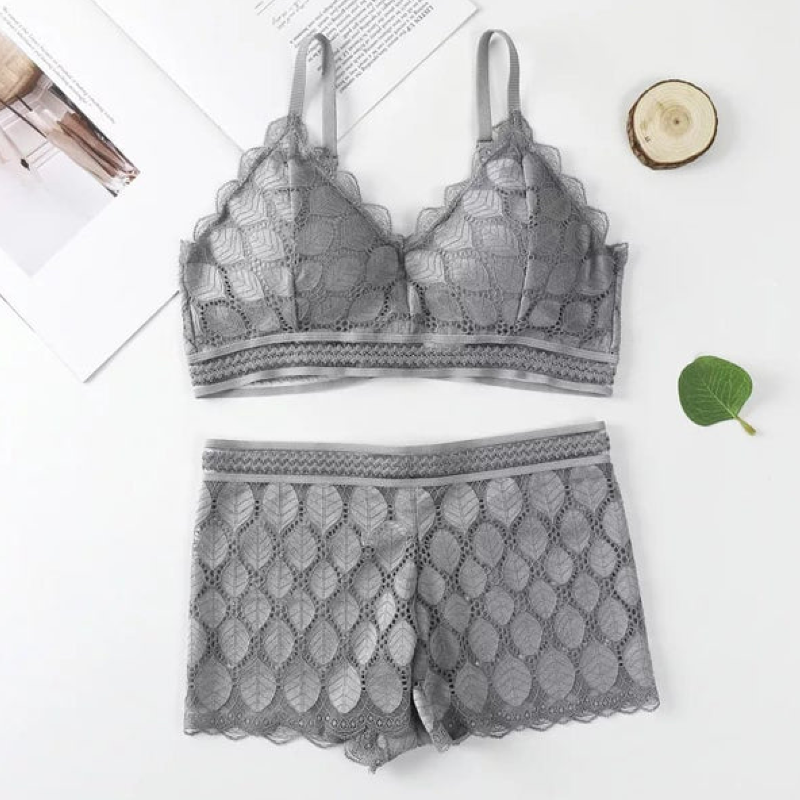 Modish Leaf Design Boxer Pair Bra