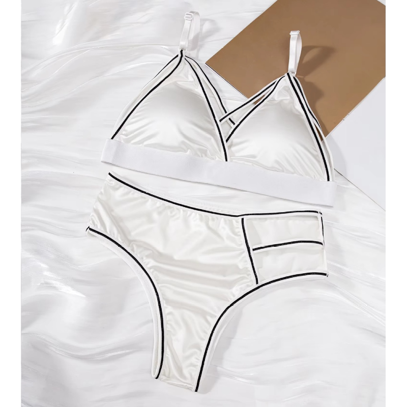Fancy Thin Padded Bra With Matchign Pant