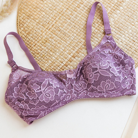 Graceful Elegant Lace Design Wireless Bra