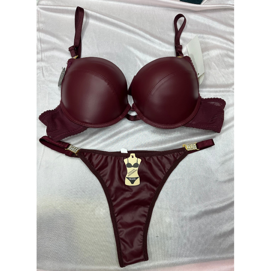 (Copy) Soft Leather Elegant Beauty Bra Set