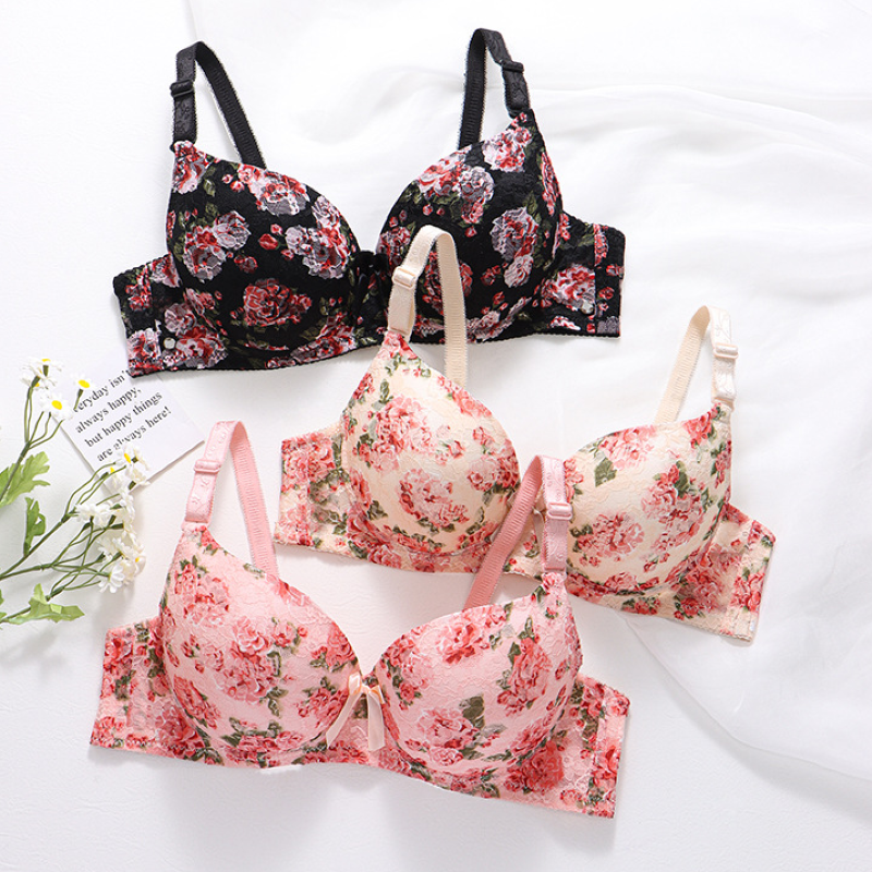 Blossom Comfortable Embrace Style Floral Bra