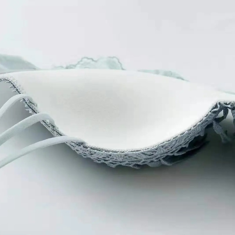 Graceful Supportive Comfortable Lace Design Bra