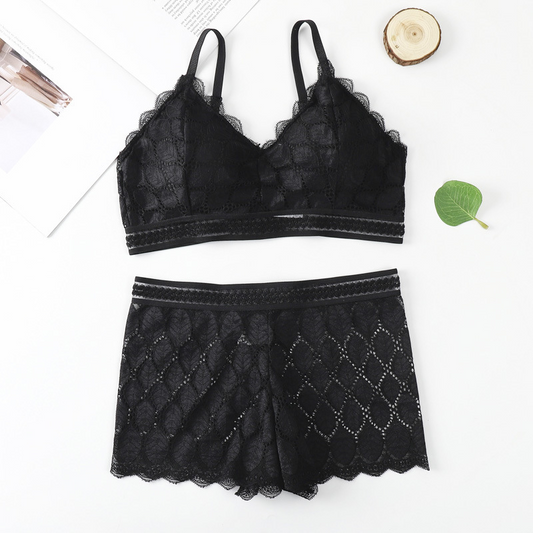 Modish Leaf Design Boxer Pair Bra